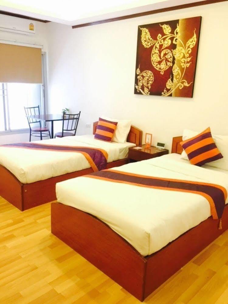 Studio Khon Kaen By Icheck Inn Kültér fotó